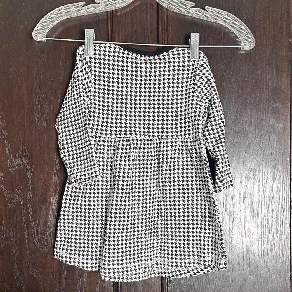 5/$25 😻 Kids' Black and White Casual Dresses Set